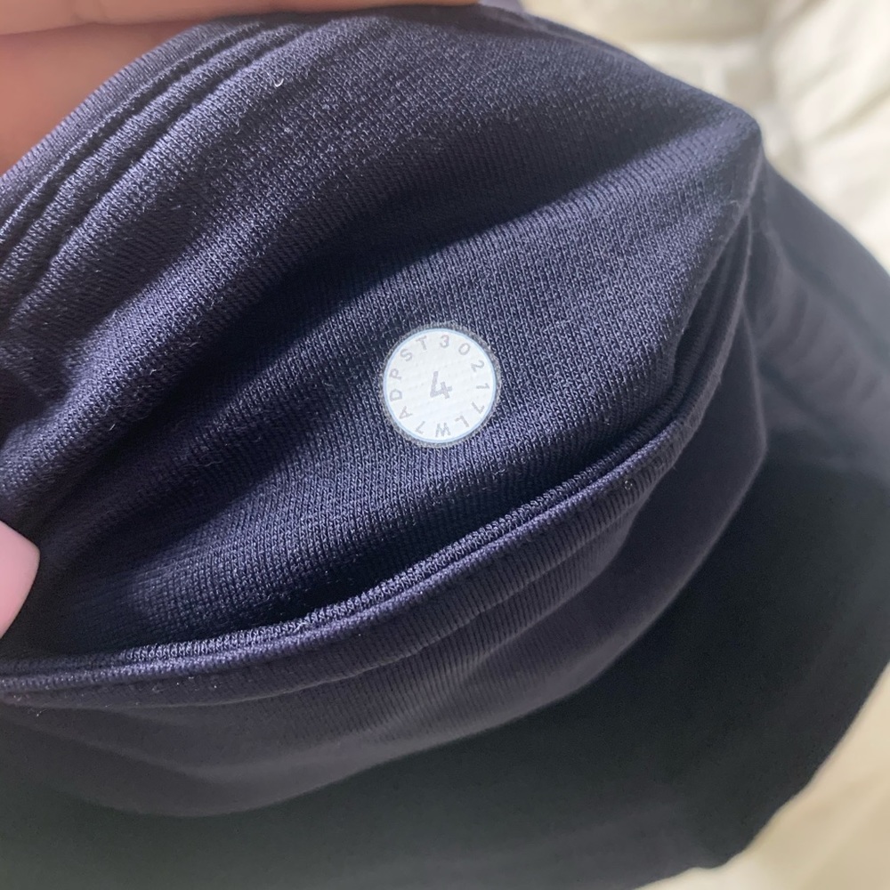 Lululemon Shorts - Picture 5 of 6